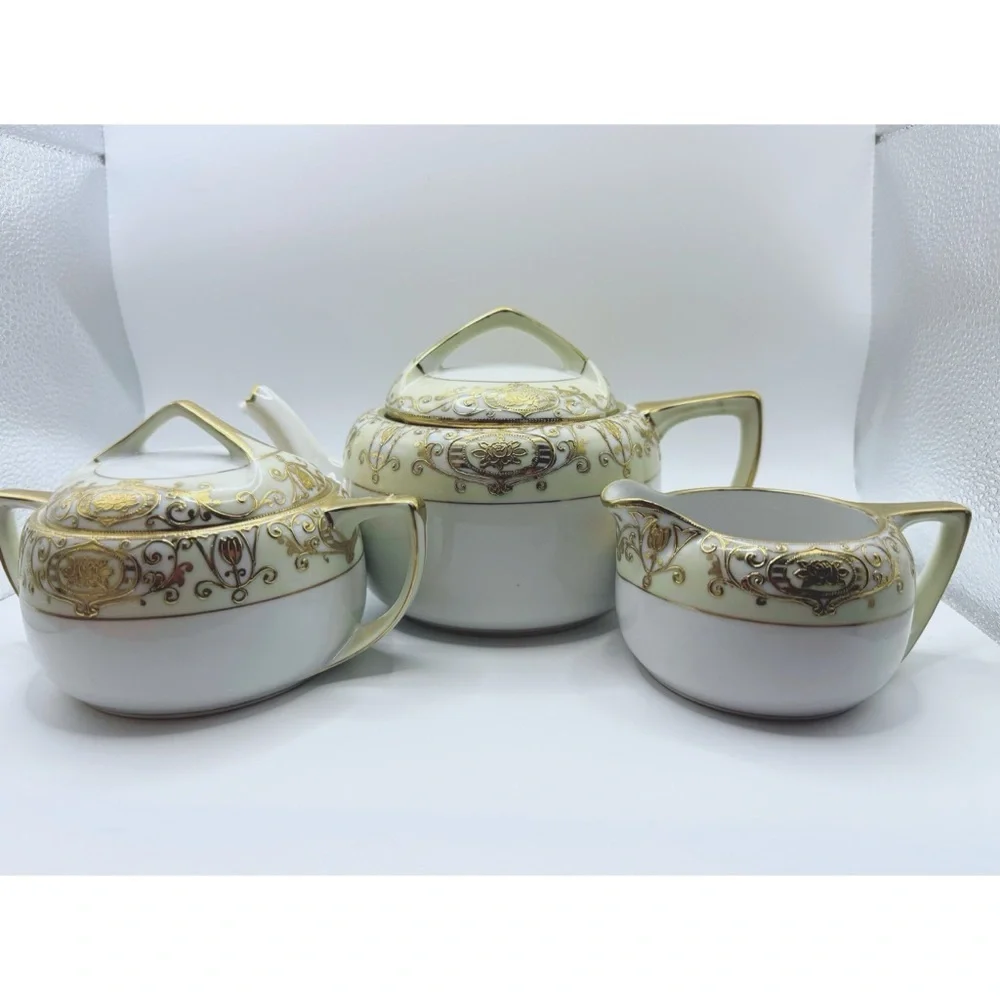 Noritake Christmas Ball 3 Piece Tea Set